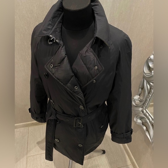 Burberry Down-Filled Cropped Trench coat - Picture 3 of 11